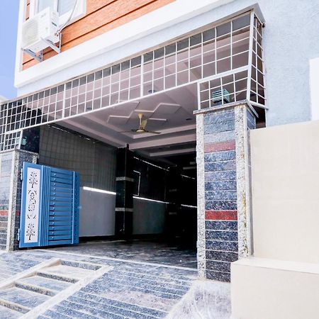 Ibrahimpatan Super Hotel O Adibatla Near Tcs מראה חיצוני תמונה