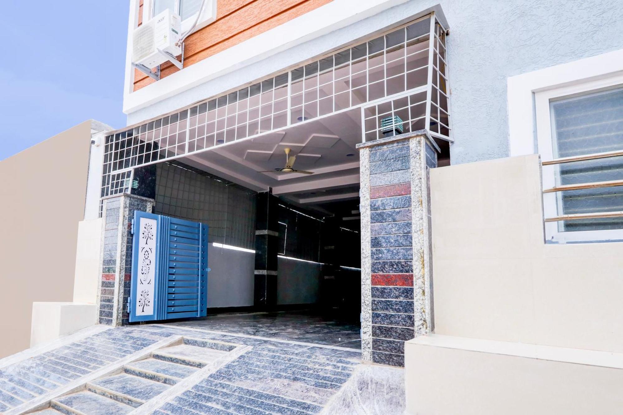 Ibrahimpatan Super Hotel O Adibatla Near Tcs מראה חיצוני תמונה