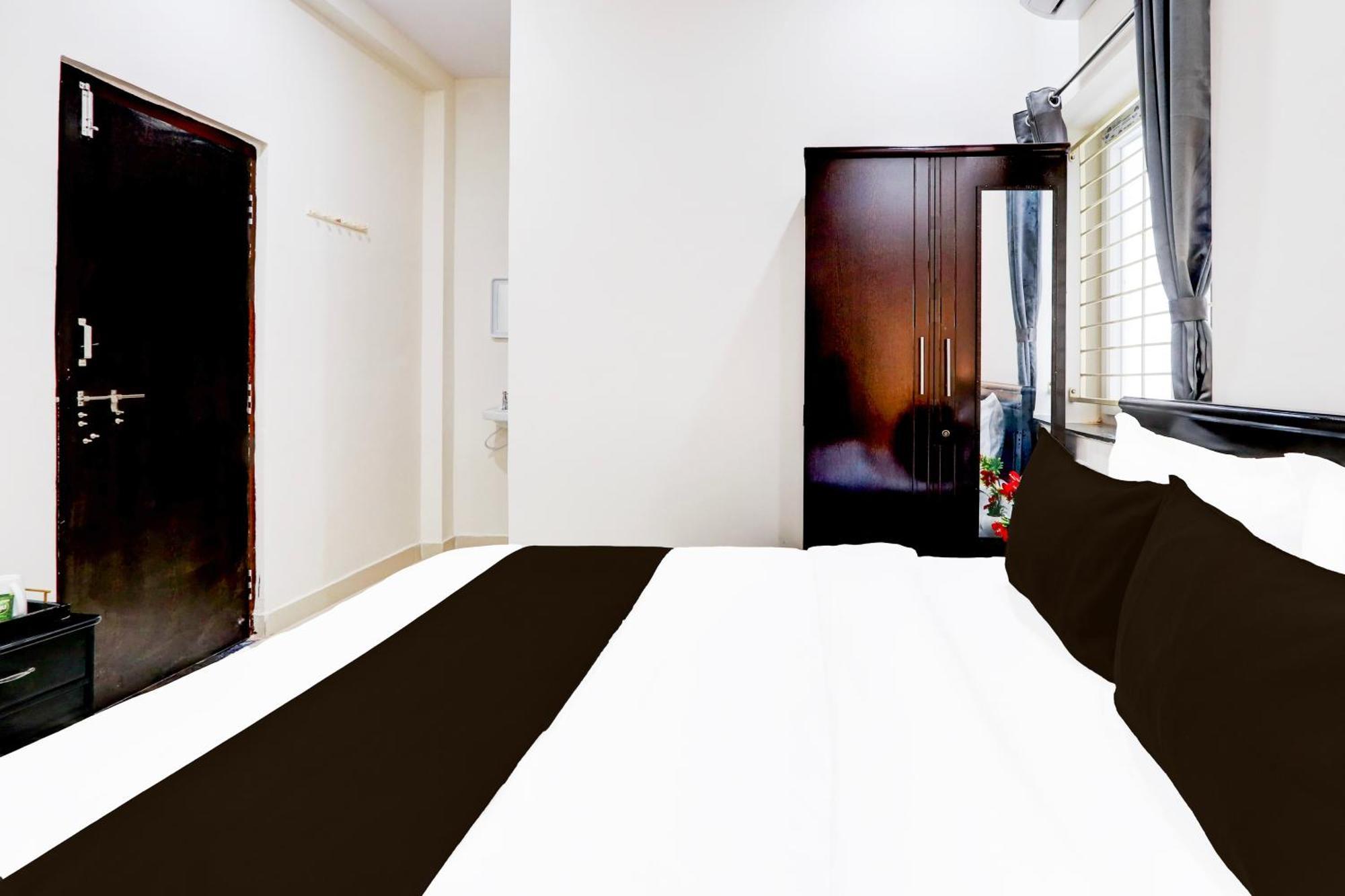 Ibrahimpatan Super Hotel O Adibatla Near Tcs מראה חיצוני תמונה